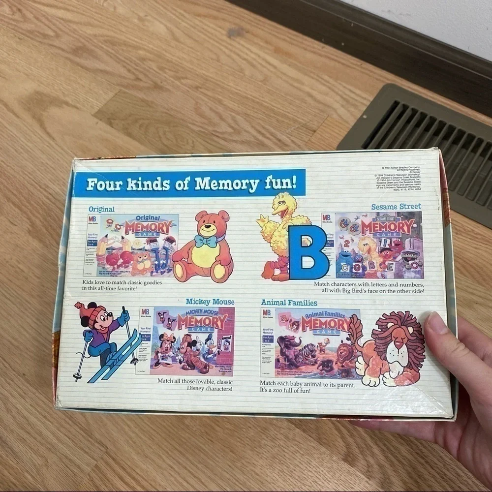 Vintage Memory Disney Game Mickey Mouse MB
